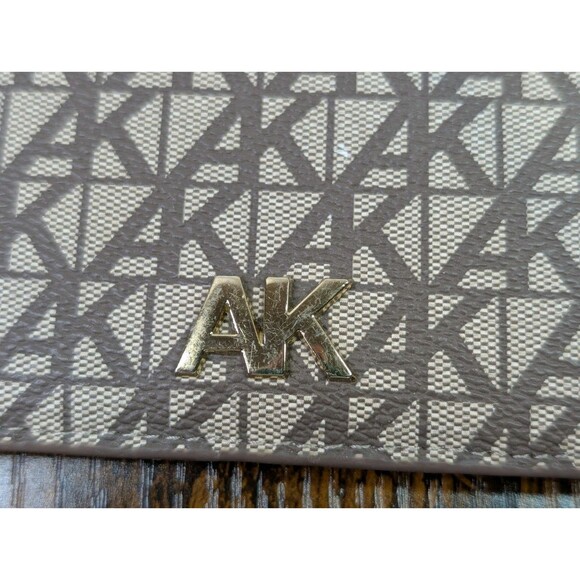 Anne Klein Card ID License Holder Key Chain Slim Wallet Ladies Brown W/Mirror - Picture 2 of 9